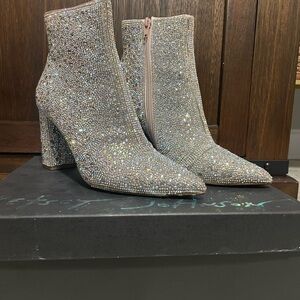 Betsy Johnson SB-Cadu Rhinestone